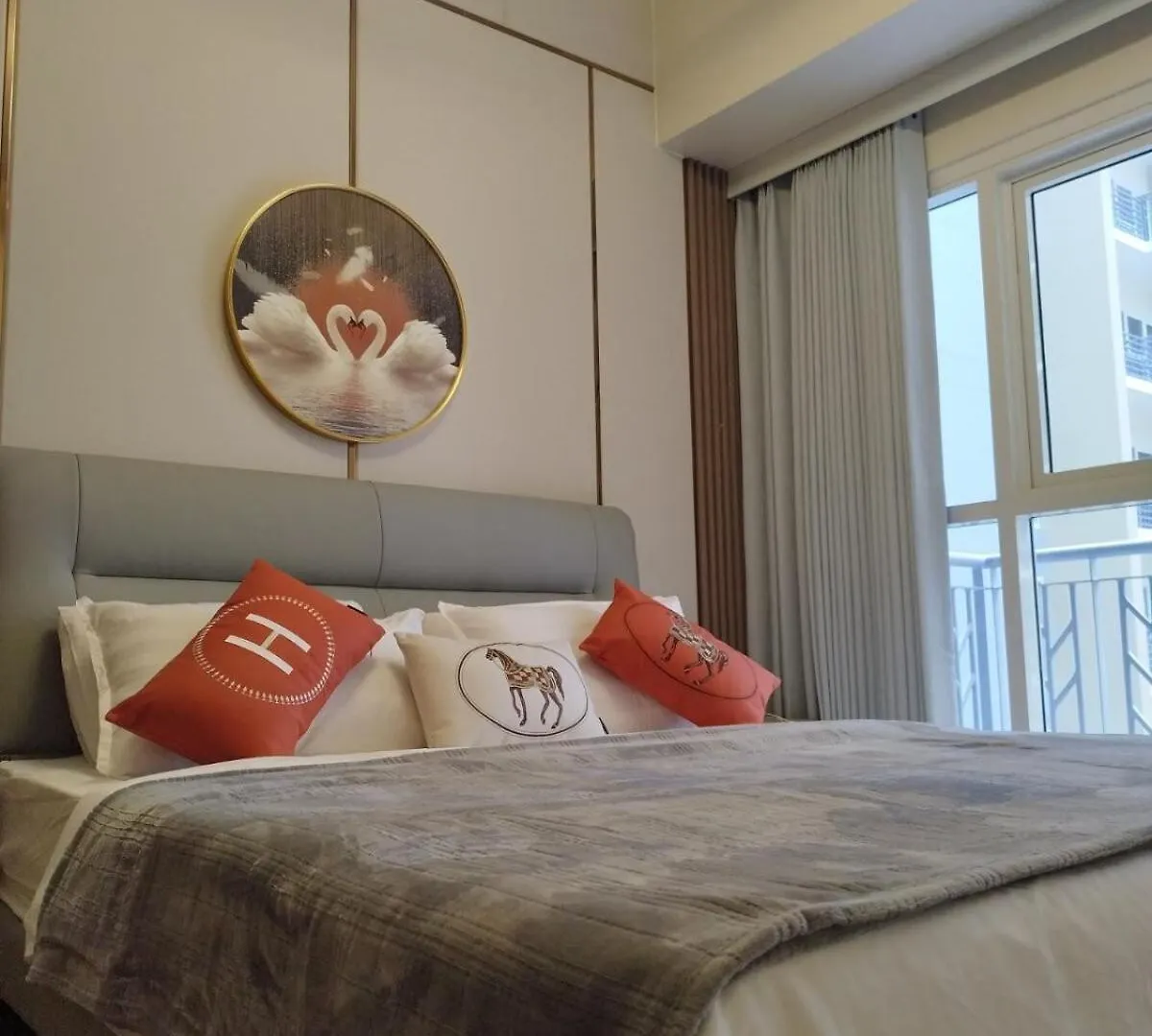 Savvy Suites Combined 5Br Near Okada Manila Philippines