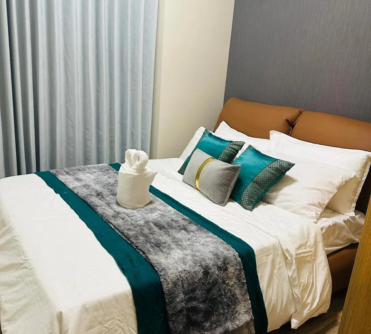 Appartement Savvy Suites Combined 5Br Near Okada Manille